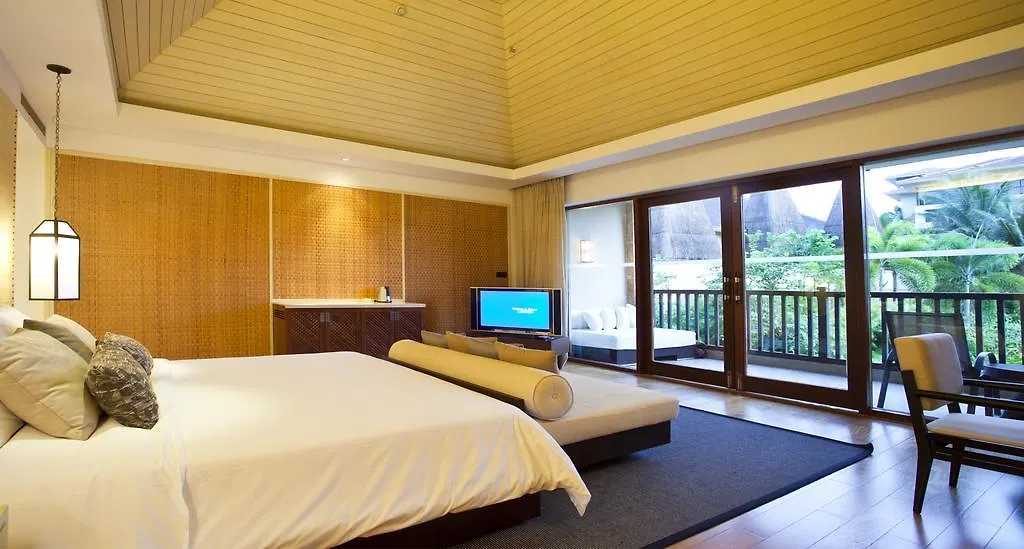 Resort Club Med Sanya Hotel