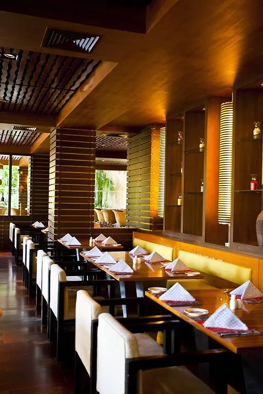 Resort Club Med Sanya Hotel